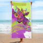 Preview: Badehandtuch Giraffe – Popart-Hundemotiv, 75x165 cm, 100 % Polyester, weich & schnelltrocknend